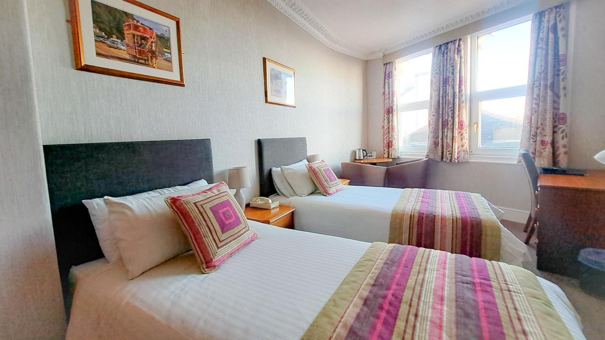 The Hydro Hotel Douglas Extérieur photo
